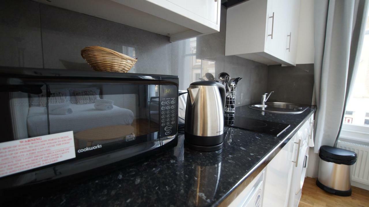 Ifield Road Apartments By Mayfair Stay ロンドン エクステリア 写真